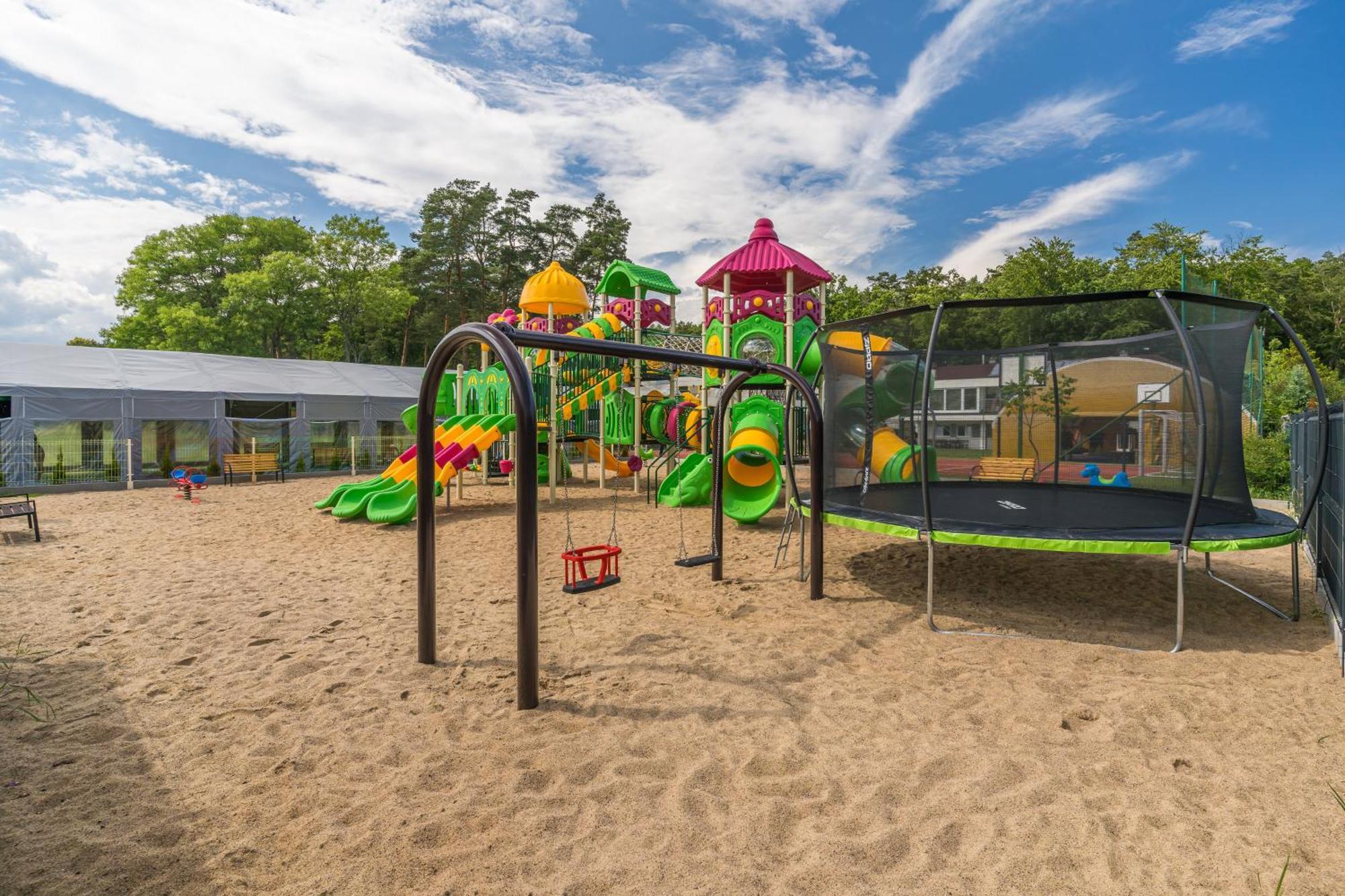 Bursztynowo Mikoszewo Villa Exteriör bild